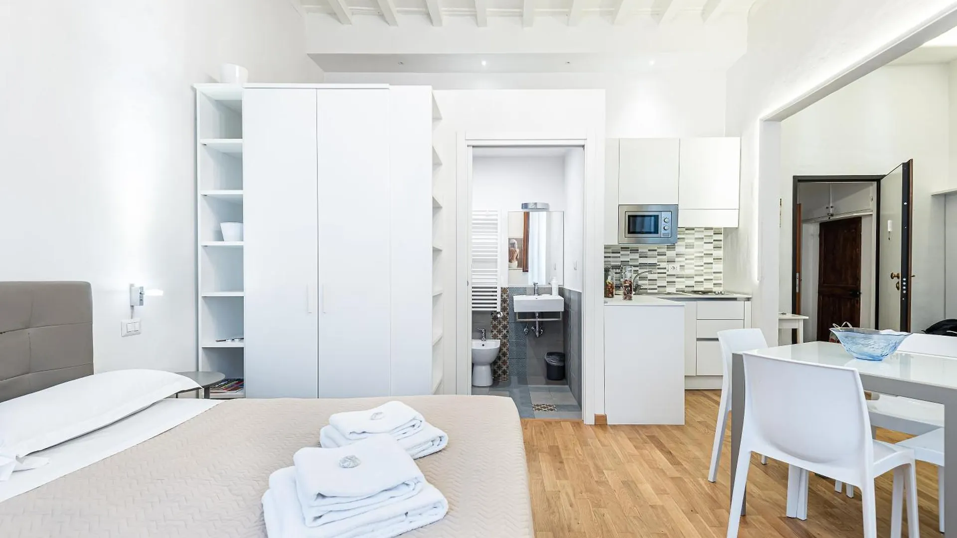 Emanuele'S House Apartment Florence